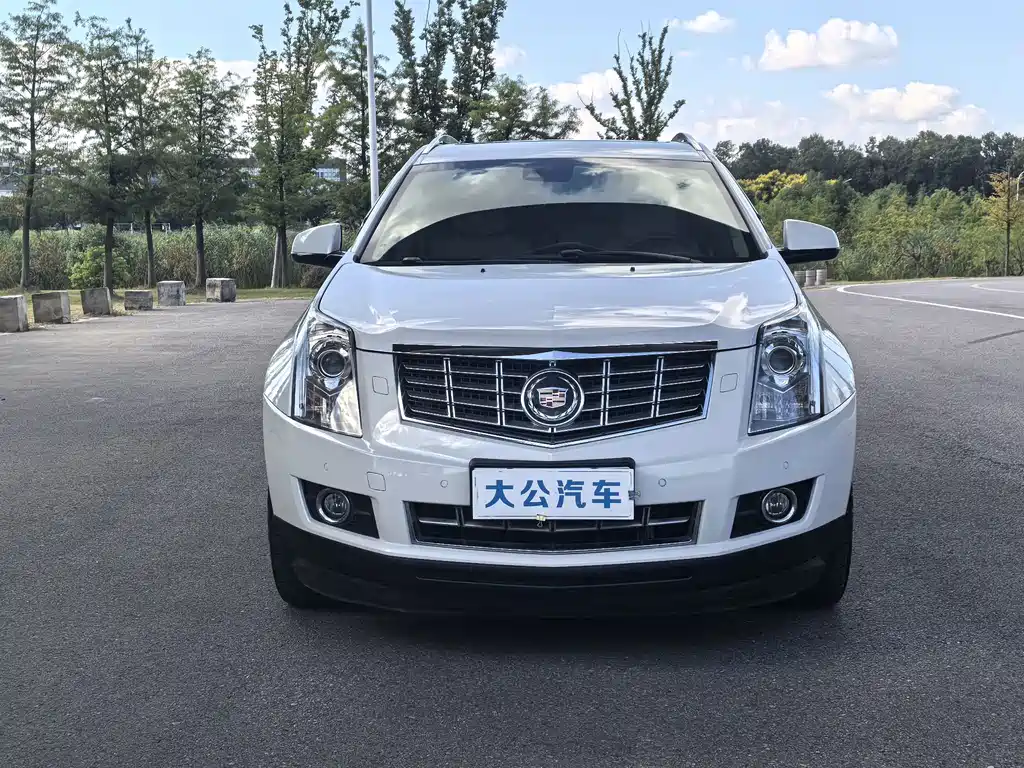 Cadillac SRX — миниатюра 2
