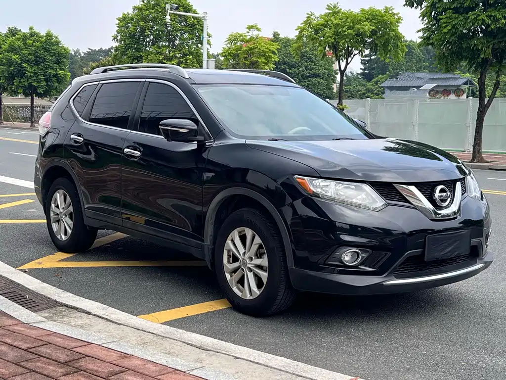 Nissan X-Trail — миниатюра 3