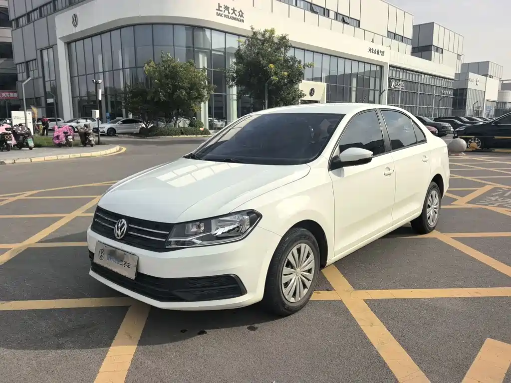 Volkswagen Santana — миниатюра 6