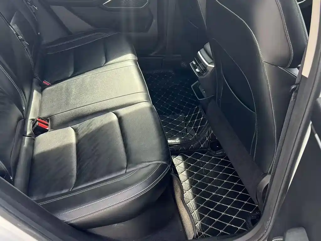 Geely Emgrand — миниатюра 5