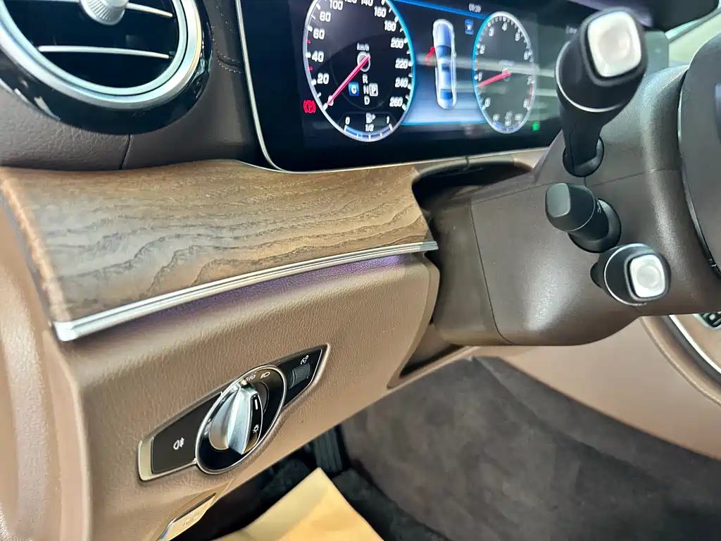 Mercedes-Benz E-Class E 2018 E 300 L Luxury