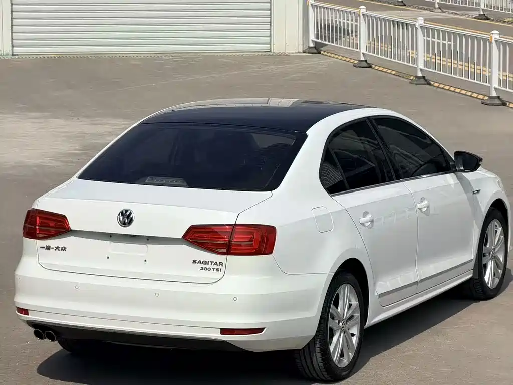 Volkswagen Sagitar — миниатюра 6