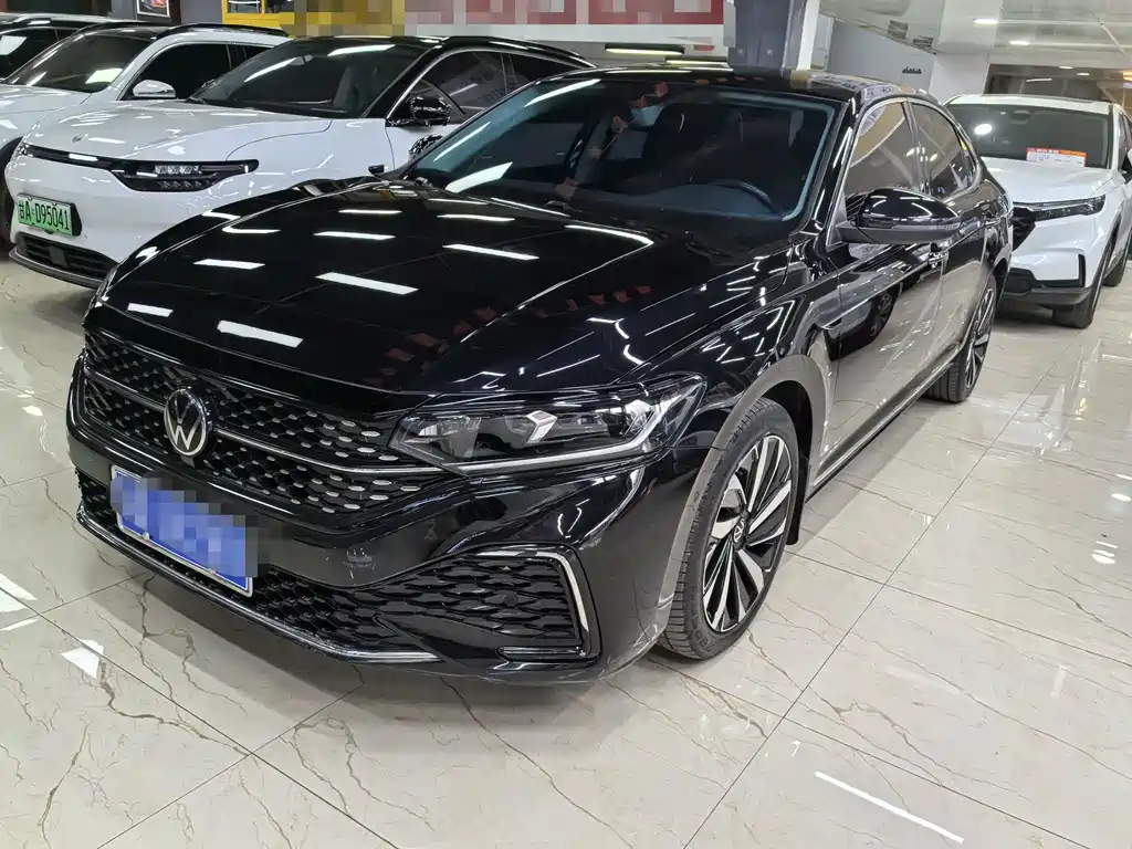 Volkswagen Passat 2022 330TSI Starry Luxury Edition