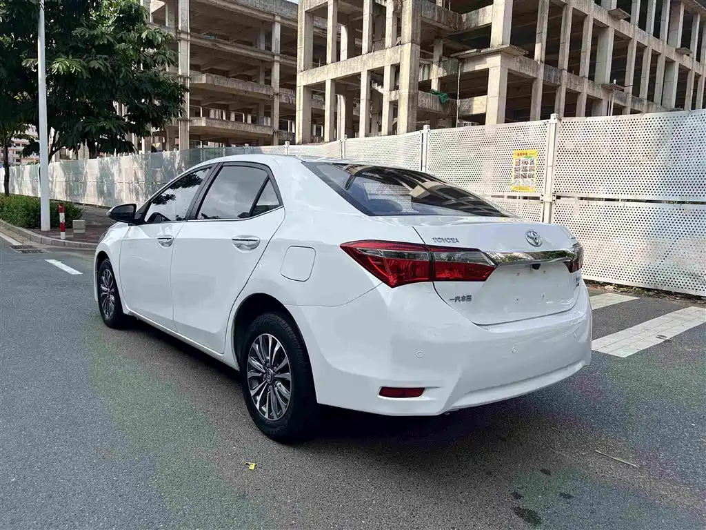 Toyota Corolla — миниатюра 3
