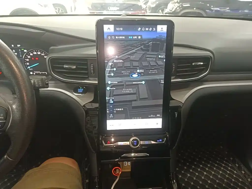 Ford Explorer — миниатюра 13