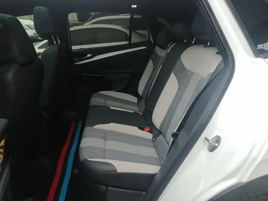 Volkswagen ID.4 Crozz — миниатюра 17