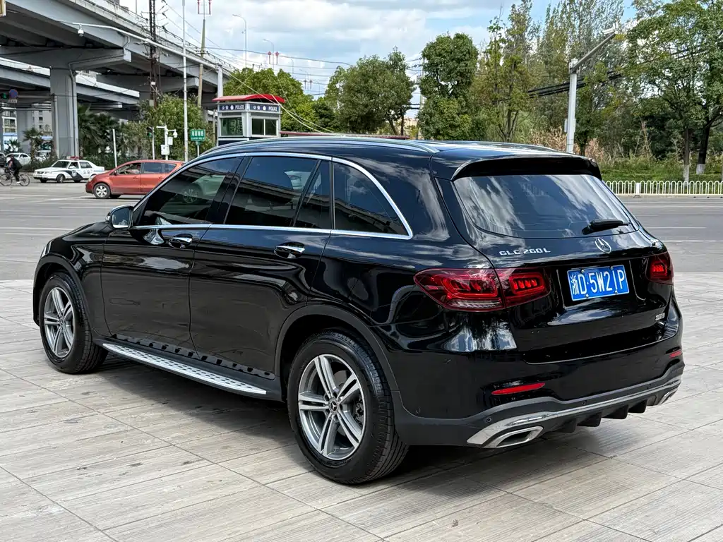 Mercedes-Benz GLC — миниатюра 6