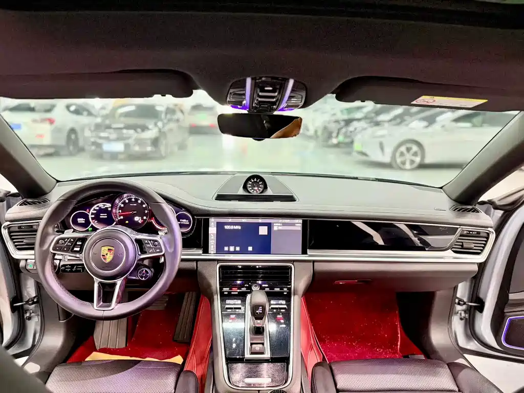Porsche Panamera — миниатюра 5