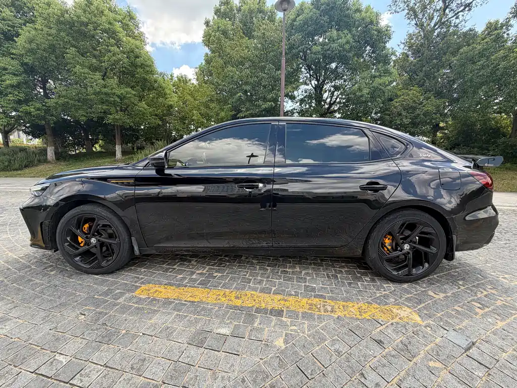 MG MG6 — миниатюра 3
