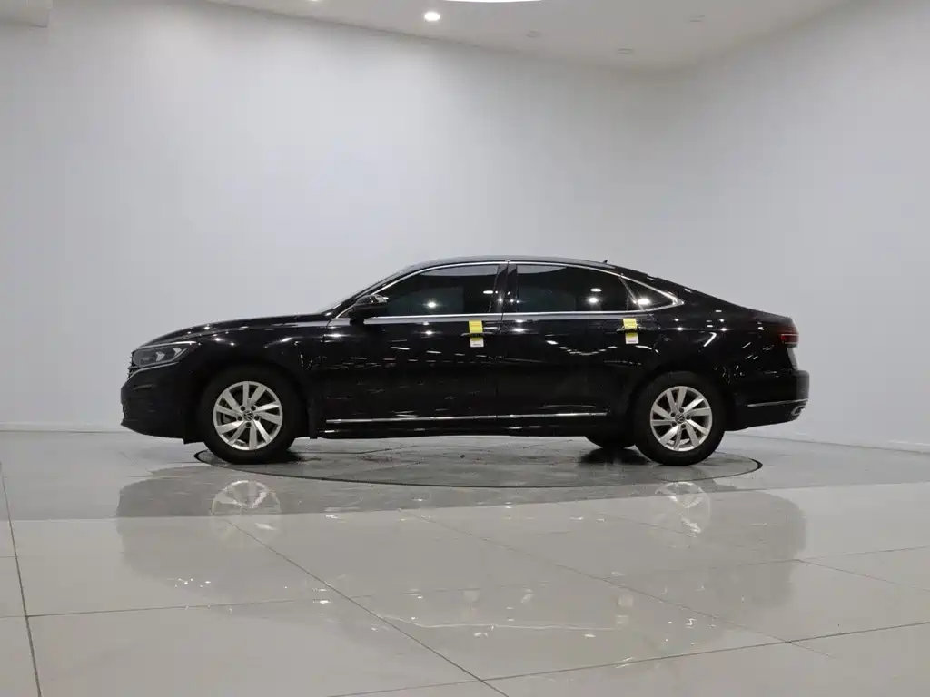 Volkswagen Passat — миниатюра 8