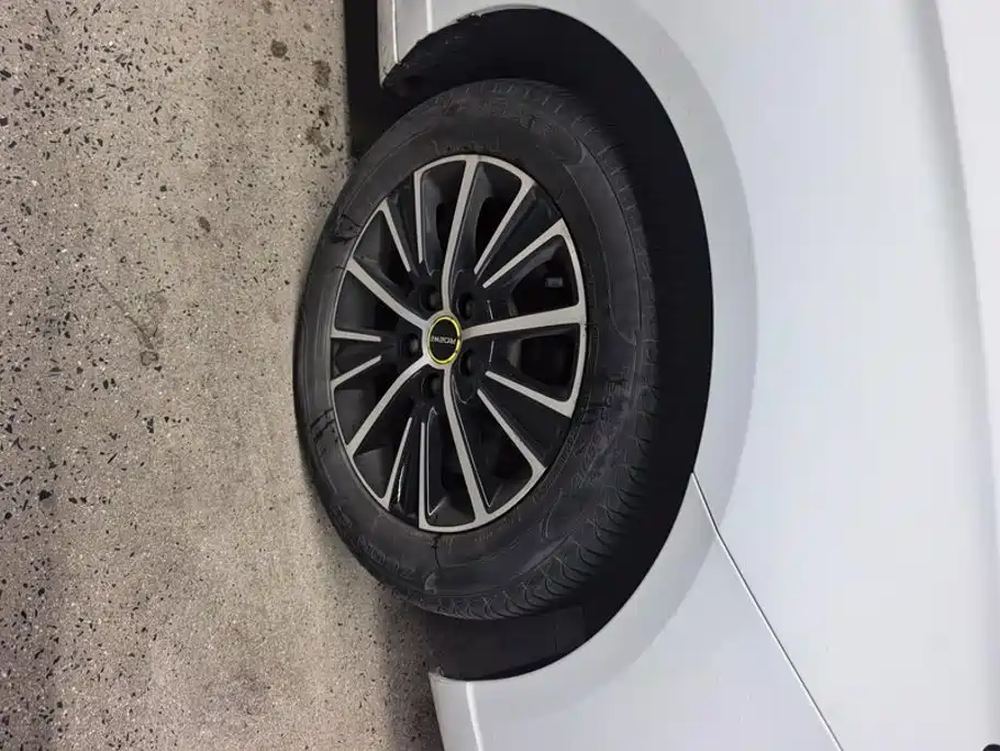 Roewe i5 — миниатюра 6