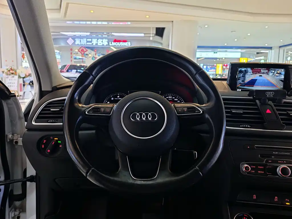 Audi Q3 — миниатюра 12