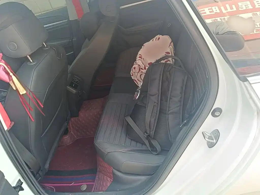 Volkswagen Lavida — миниатюра 17