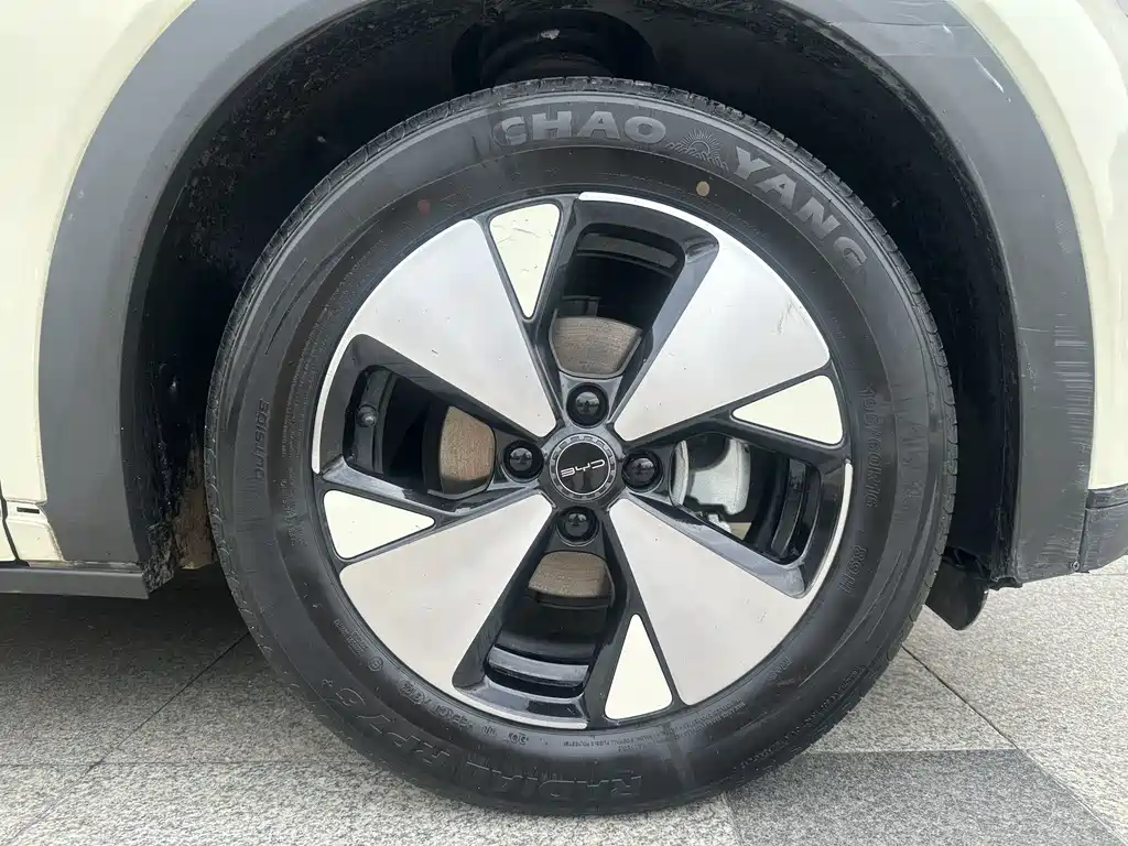 BYD Dolphin — миниатюра 19