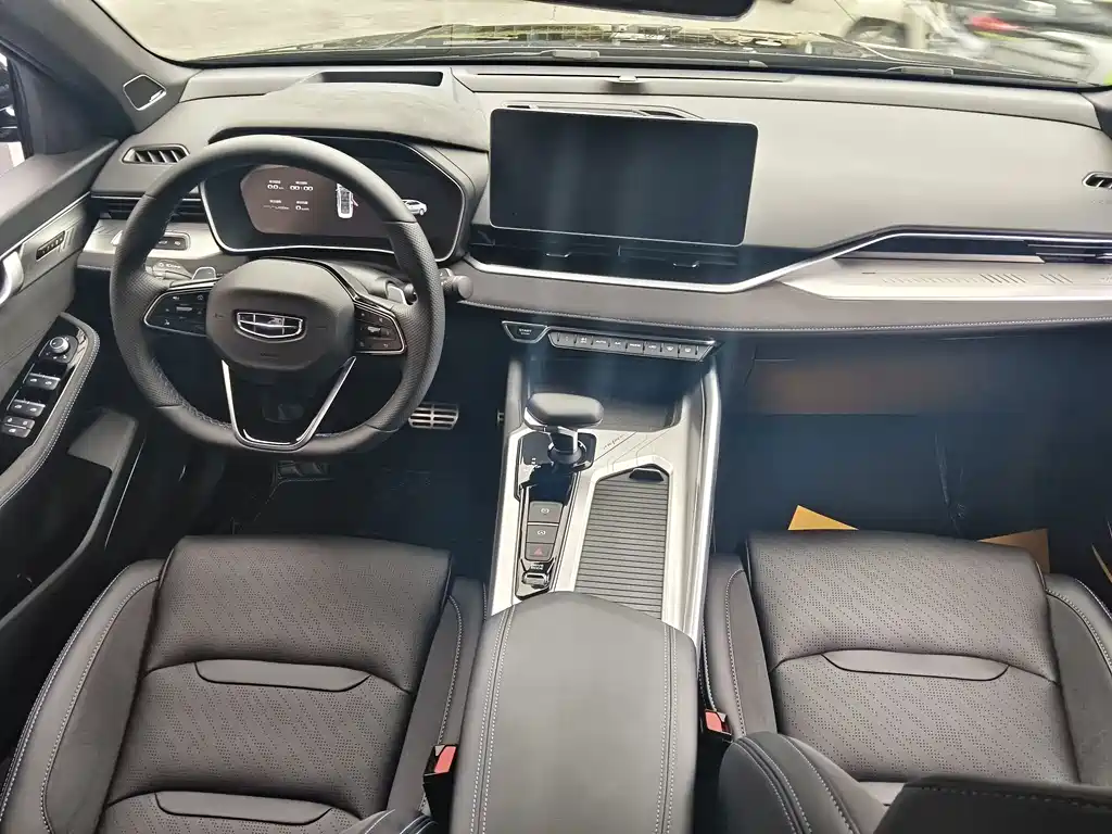 Geely Xingrui — миниатюра 8