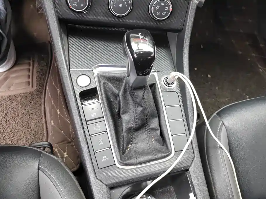 Volkswagen Sagitar — миниатюра 16