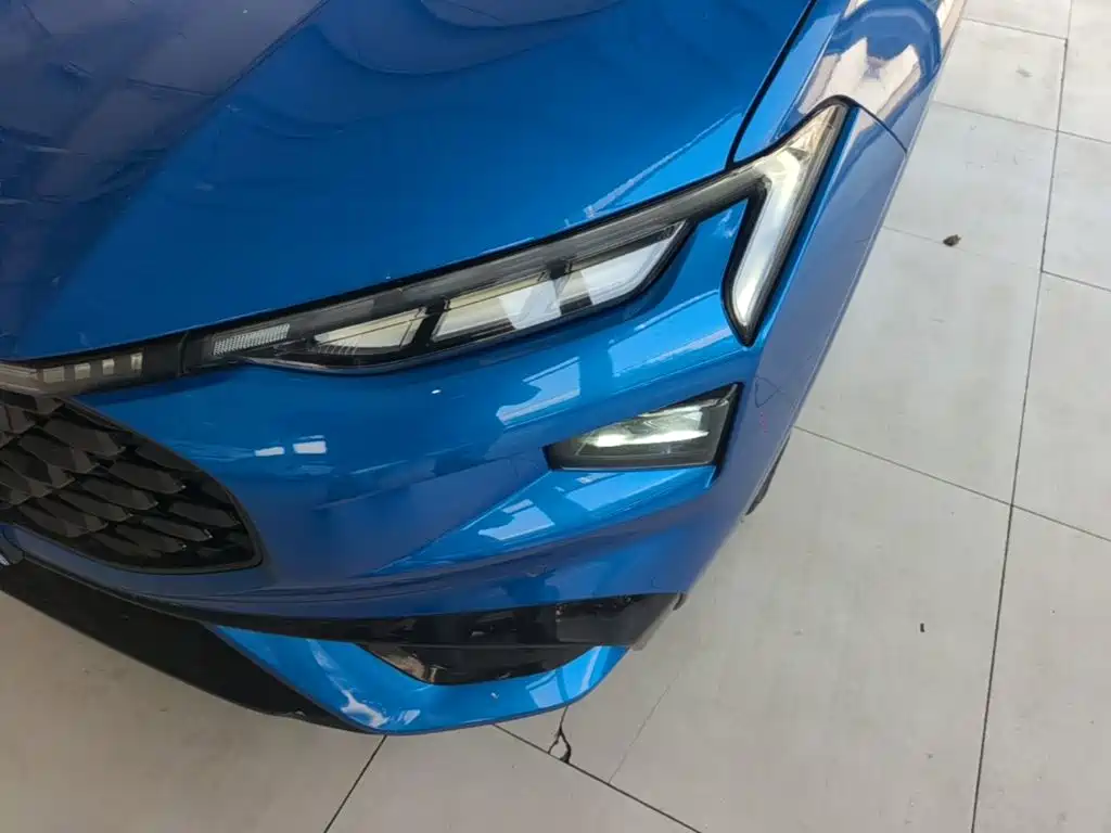 Ford Evos — миниатюра 24