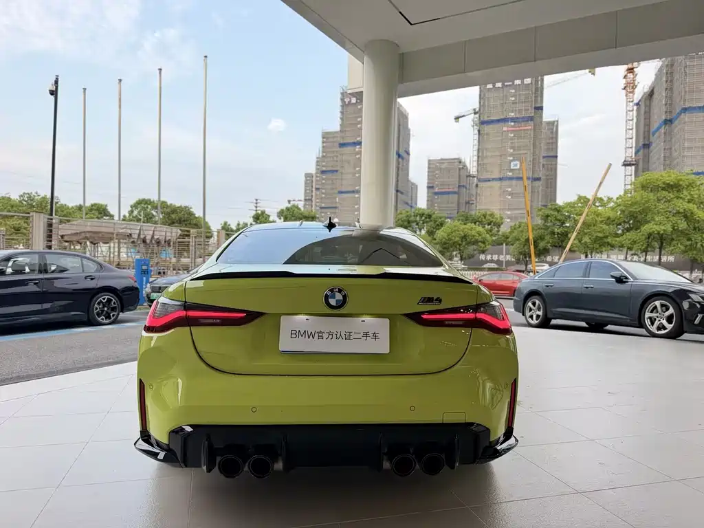 BMW M4 — миниатюра 6