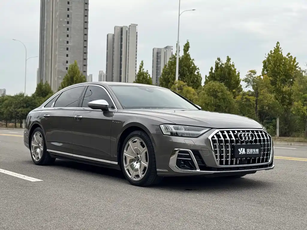 Audi A8 — миниатюра 3