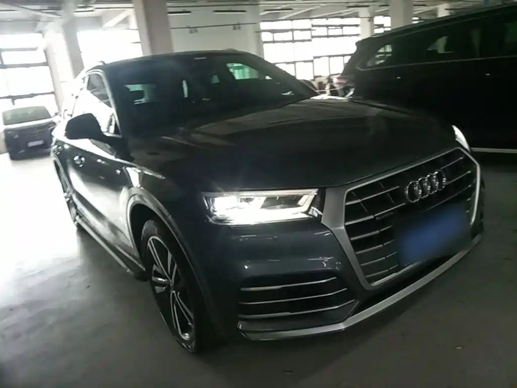 Audi Q5L — миниатюра 4