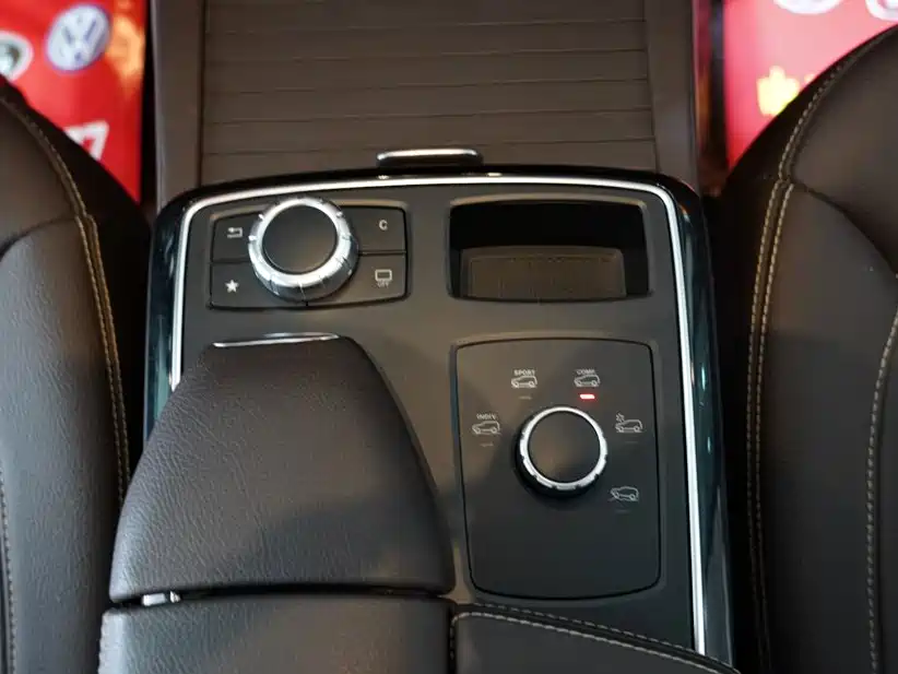 Mercedes-Benz GLE (Import) — миниатюра 11