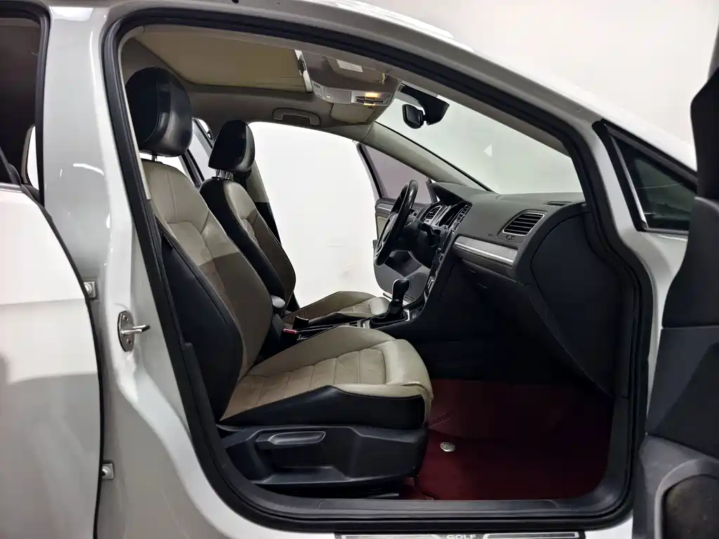 Volkswagen Golf — миниатюра 14