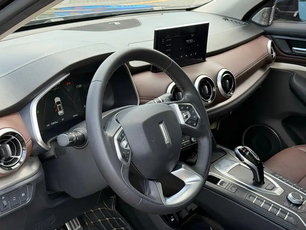 Wey Wey VV6 — миниатюра 9