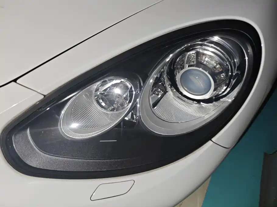 Porsche Panamera — миниатюра 5