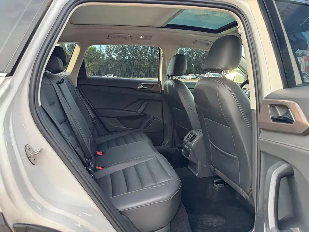 Volkswagen Tharu — миниатюра 12