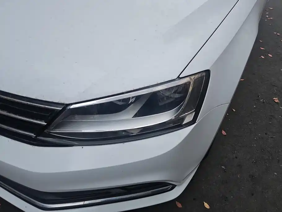Volkswagen Sagitar — миниатюра 5