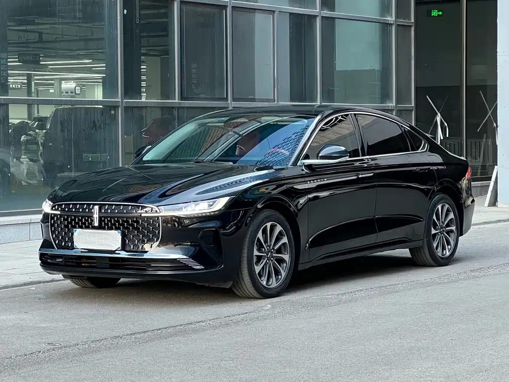 Lincoln Z 2022