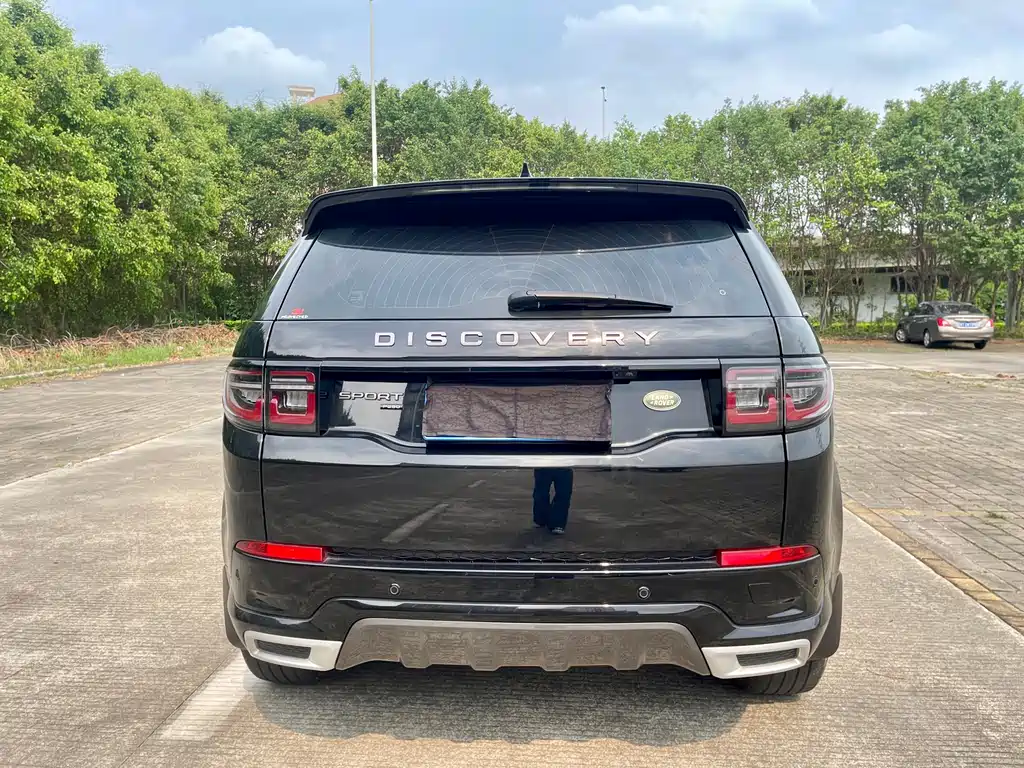 Land Rover Discovery Sport - фото 12