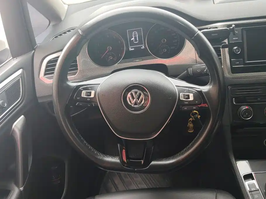 Volkswagen Golf Sportsvan — миниатюра 15