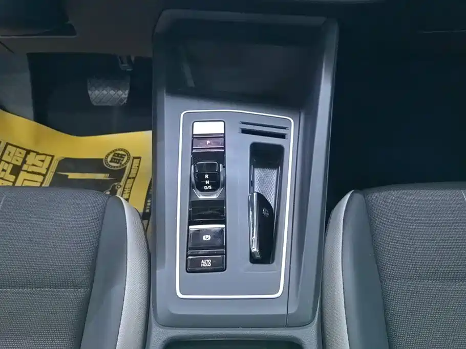Volkswagen Golf — миниатюра 16
