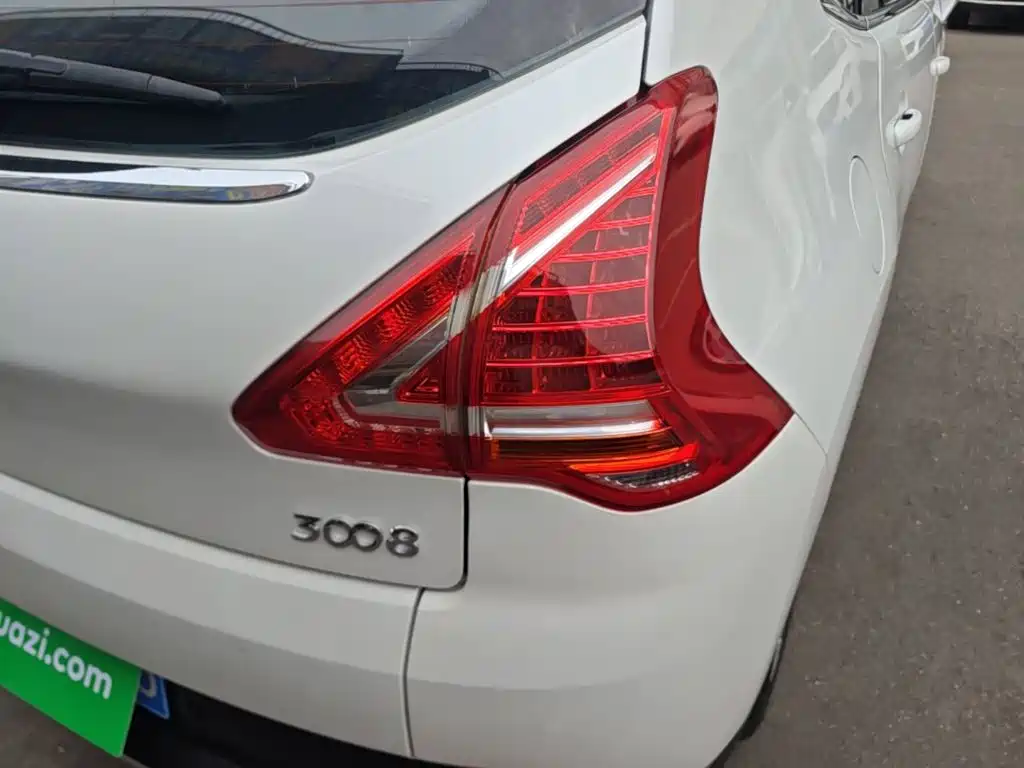 Peugeot 3008 — миниатюра 8