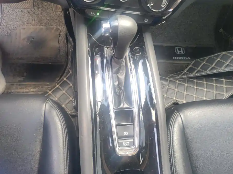 Honda Vezel — миниатюра 16