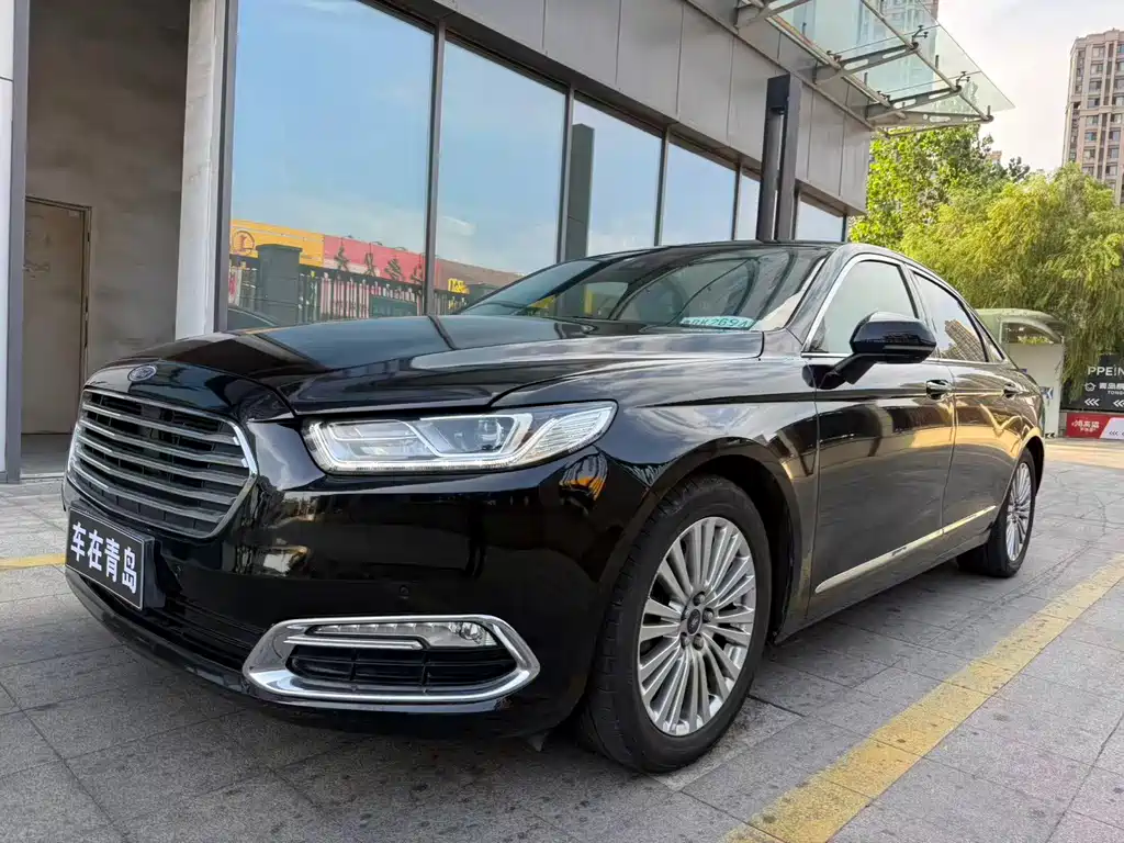 Ford Taurus