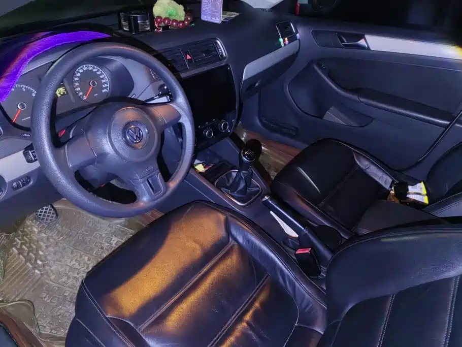 Volkswagen Sagitar — миниатюра 12