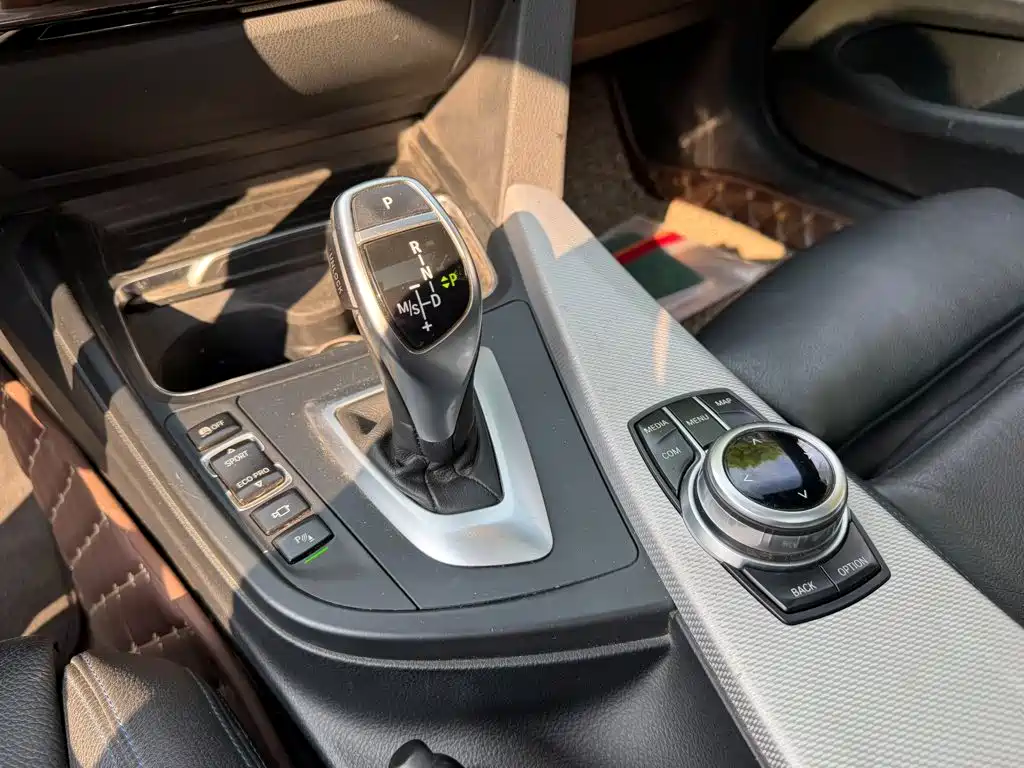 BMW 4 Series — миниатюра 9