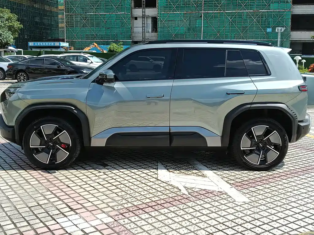 Fang Cheng Bao Titanium 3 — миниатюра 3