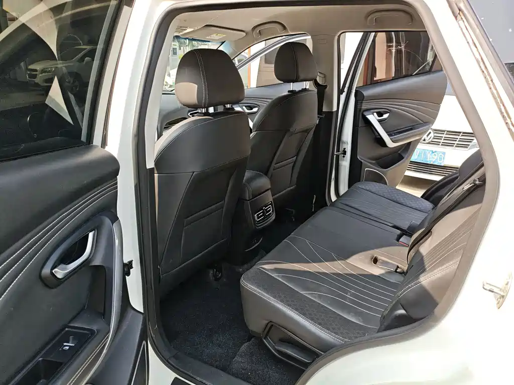 Jetour X70 — миниатюра 10