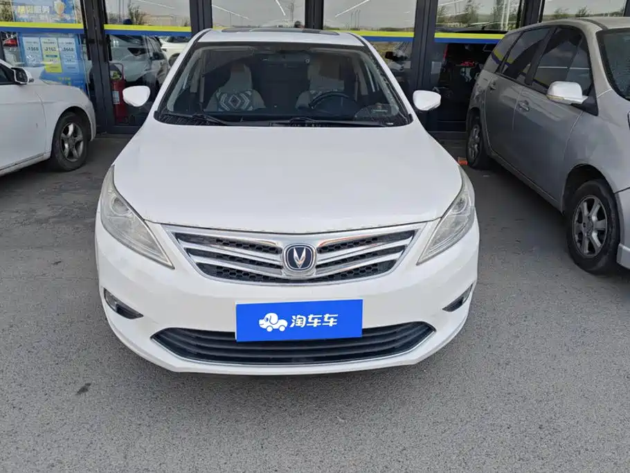Changan Eado — миниатюра 2