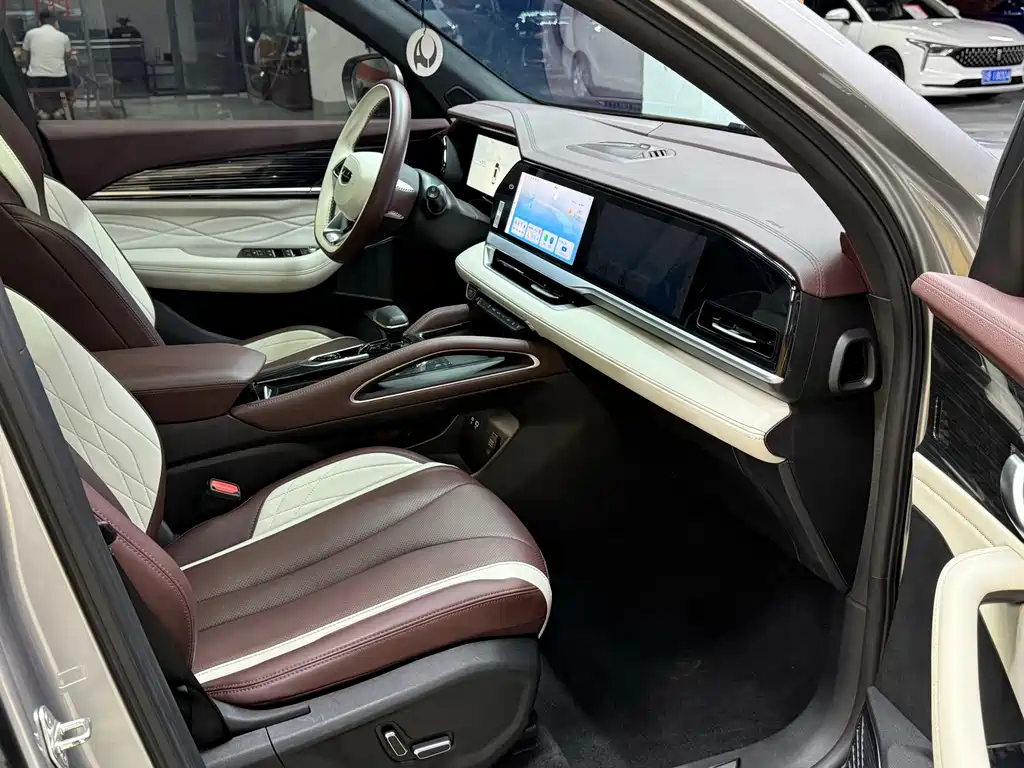 Geely Xingyue L — миниатюра 12