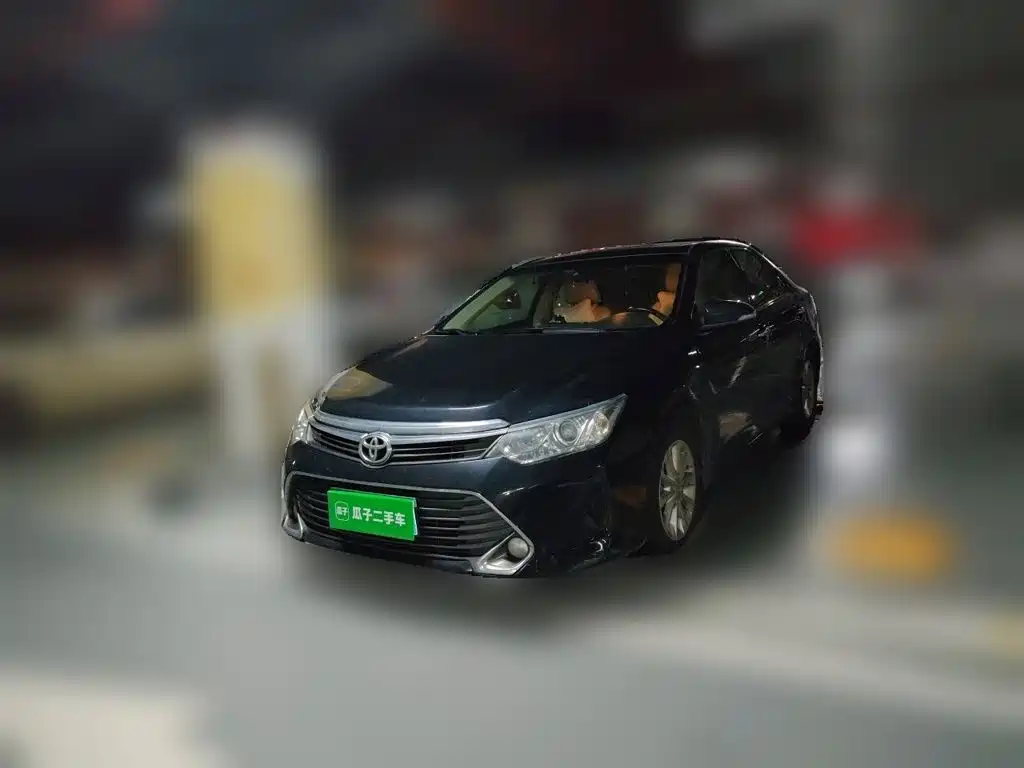 Toyota Camry — миниатюра 2