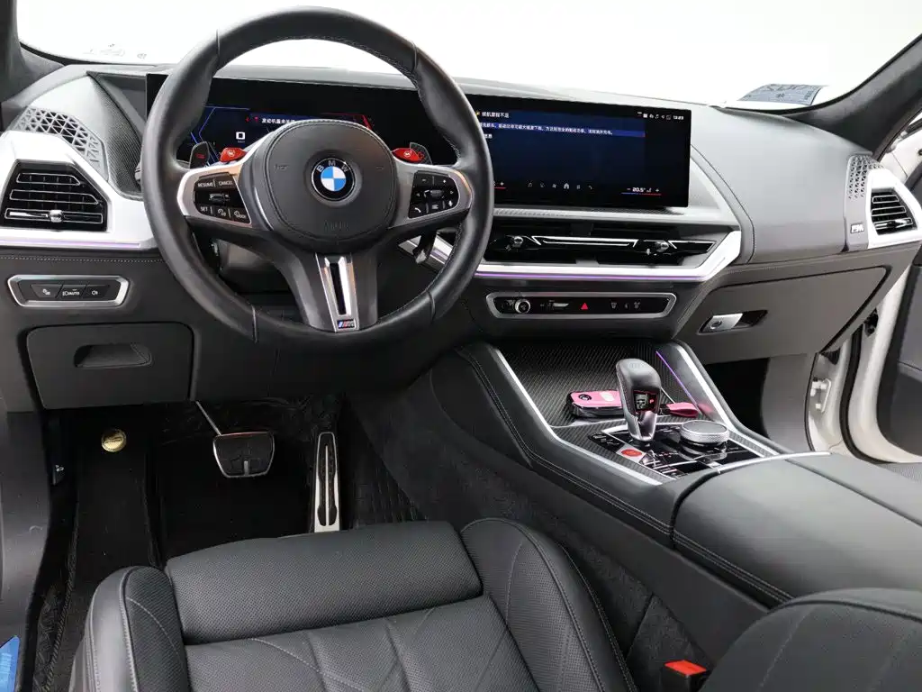 BMW XM — миниатюра 9