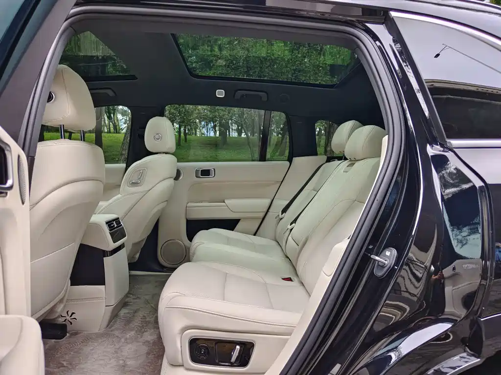 Li Auto Li L7 — миниатюра 16