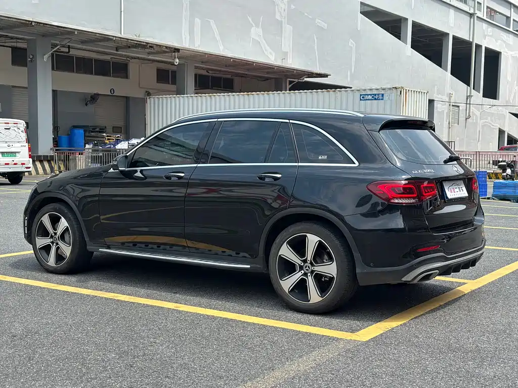 Mercedes-Benz GLC — миниатюра 19