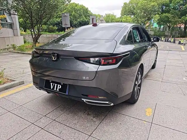 Changan Yida — миниатюра 11