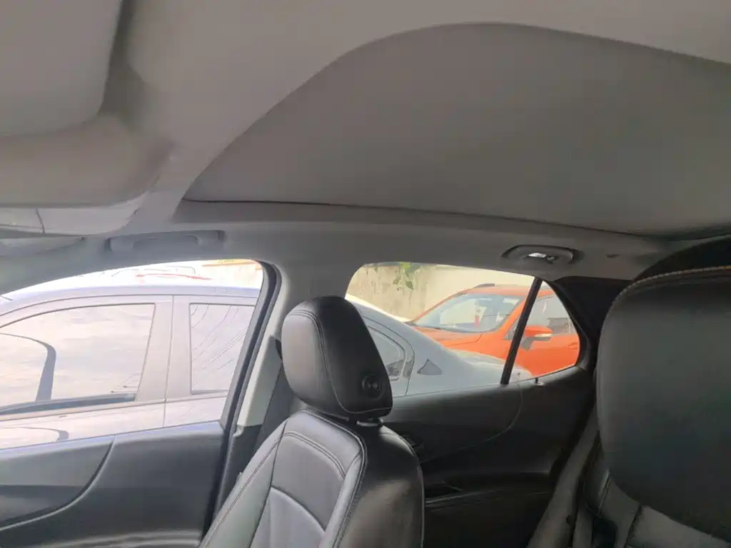 Chevrolet Equinox — миниатюра 18