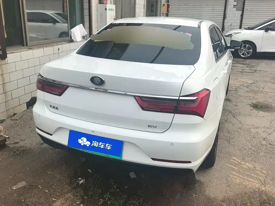 BYD Qin NEV — миниатюра 3